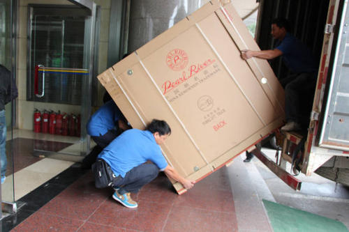 长汀钢琴贵重工艺品无忧运